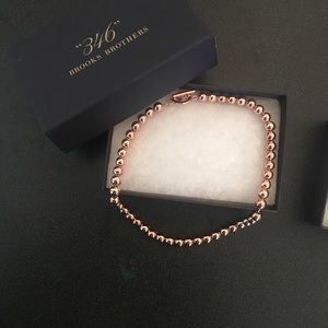 Brooks Brothers Rose Gold necklace